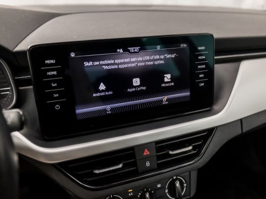 Skoda Kamiq 1.0 TSI Sport (VIRTUAL COCKPIT, APPLE CARPLAY, GROOT NAVI, PARKEERSENSOREN, SPORTSTOELEN, GETINT ... ActivLease financial lease
