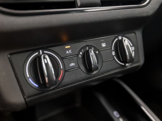 Skoda Kamiq 1.0 TSI Sport (VIRTUAL COCKPIT, APPLE CARPLAY, GROOT NAVI, PARKEERSENSOREN, SPORTSTOELEN, GETINT ... ActivLease financial lease