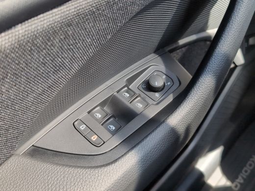 Skoda Kodiaq 1.5 TSI MHEV Business Edition | Adap. Cruise Control | Camera | Stoelverwarming | CarPlay | ActivLease financial lease