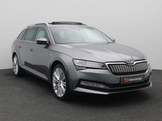 Skoda Superb Combi 1.4 TSI iV Laurin & Klement 218PK DSG SOH 92,8%, Panoramadak, Trekhaak, Canton Audio, Keyle... ActivLease financial lease