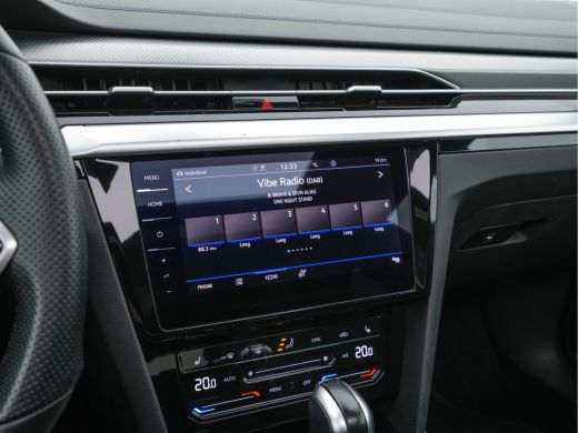 Volkswagen Arteon 1.4 TSI eHybrid R-Line Business+ (Plug-In) (INCL-BTW) *PANO | HEAD-UP | LEATHER-MICROFIBRE | FULL... ActivLease financial lease