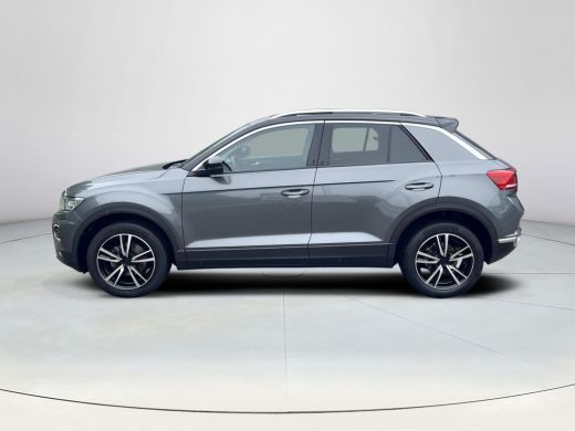Volkswagen T-Roc 1.0 TSI Style Business | BTW ! ! | Panoramaschuif dak | Elk achterklep | Digital dashboard | ActivLease financial lease