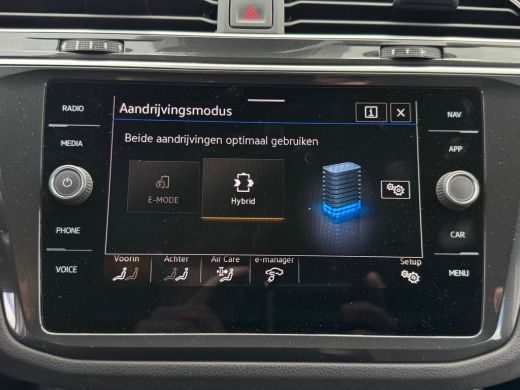 Volkswagen Tiguan E-Hybrid 245PK DSG LIFE NAVI/VIRTUAL/TREKHAAK ActivLease financial lease