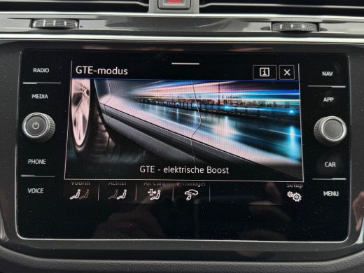 Volkswagen Tiguan E-Hybrid 245PK DSG LIFE NAVI/VIRTUAL/TREKHAAK ActivLease financial lease
