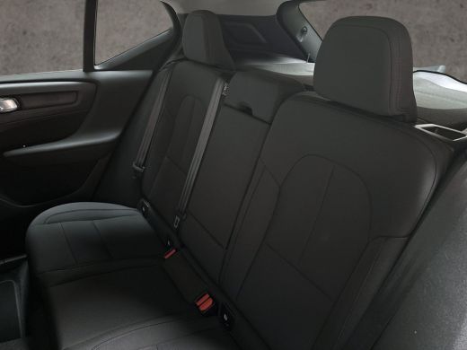 Volvo  XC40 1.5 T4 Recharge Inscription 211Pk Automaat (APPLE CARPLAY, GROOT NAVI, GETINT GLAS, TREKHAAK, SPO... ActivLease financial lease