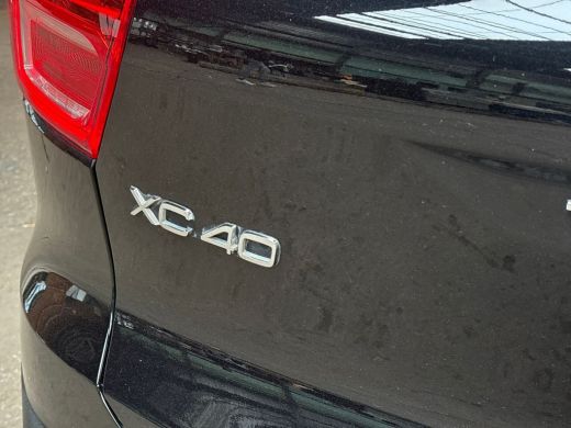 Volvo  XC40 1.5 T4 Recharge Inscription 211Pk Automaat (APPLE CARPLAY, GROOT NAVI, GETINT GLAS, TREKHAAK, SPO... ActivLease financial lease