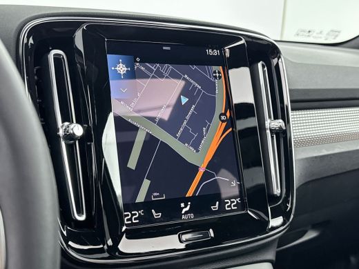 Volvo  XC40 T5 Recharge R-Design | 19" | Leder/Nubuck | Panoramadak | Trekhaak | Stoel/Stuurverwarming | Park... ActivLease financial lease
