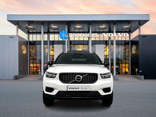 Volvo  XC40 T5 Recharge R-Design | 19" | Leder/Nubuck | Panoramadak | Trekhaak | Stoel/Stuurverwarming | Park... ActivLease financial lease
