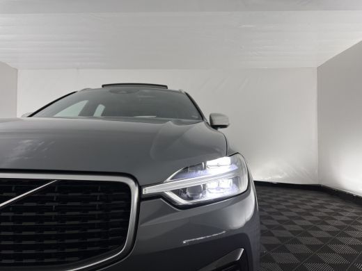 Volvo  XC60 2.0 T8 Twin Engine AWD R-Design (INCL.BTW) *PANO | LEATHER-MICROFIBRE | FULL-LED | KEYLESS | AIR-... ActivLease financial lease