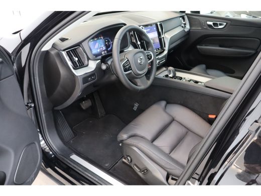 Volvo  XC60 T6 350PK Ultra Dark | 360&deg; | Trekhaak | Head-up | Adap Cruise | HK Audio | Memory | 20'' ActivLease financial lease