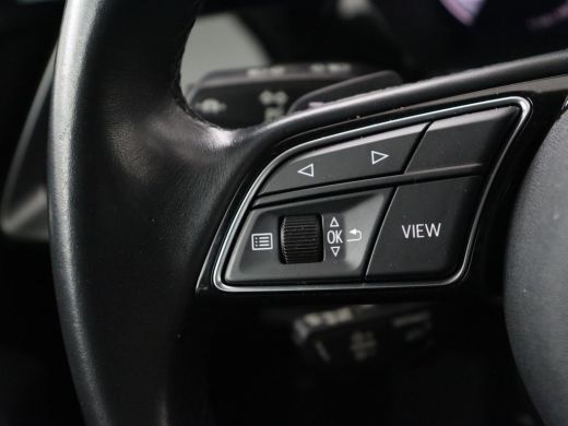 Audi A3 30 TFSI Advanced edition | Stoelverwarming | Adaptive cruise | Keyless | Camera | Carplay | Audi ... ActivLease financial lease