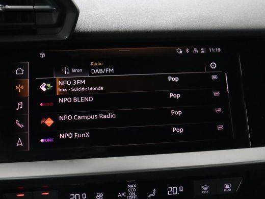 Audi A3 30 TFSI Advanced edition | Stoelverwarming | Adaptive cruise | Keyless | Camera | Carplay | Audi ... ActivLease financial lease