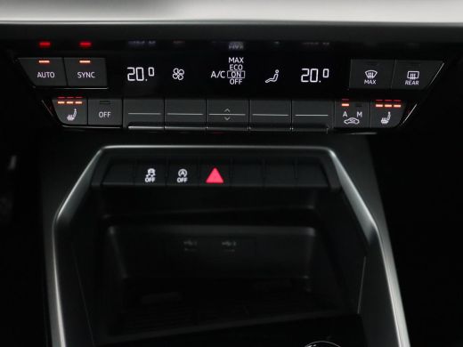 Audi A3 30 TFSI Advanced edition | Stoelverwarming | Adaptive cruise | Keyless | Camera | Carplay | Audi ... ActivLease financial lease