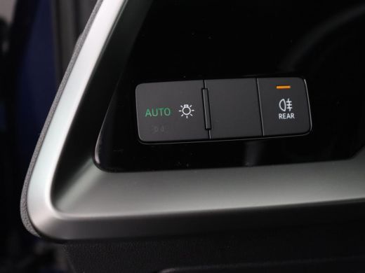 Audi A3 30 TFSI Advanced edition | Stoelverwarming | Adaptive cruise | Keyless | Camera | Carplay | Audi ... ActivLease financial lease