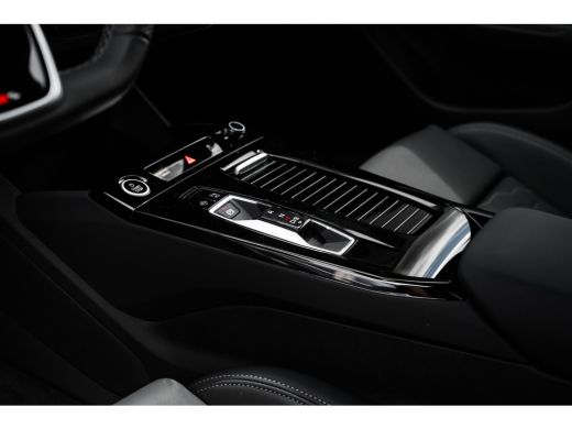 Audi A6 Sportback e-tron Sportback e-tron S edition | Audi smartphone interface | Comfortsleutel | Elektrisch instelbare v... ActivLease financial lease