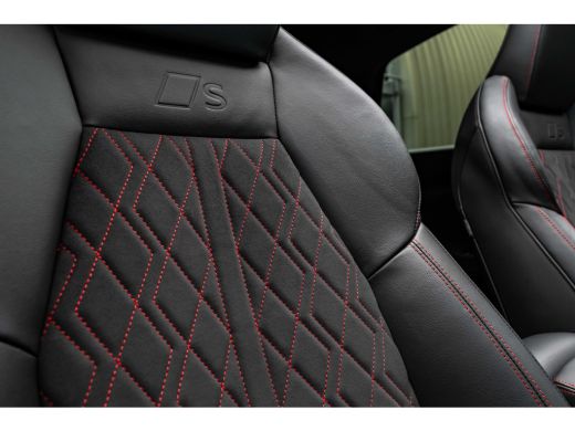 Audi SQ5 3.0 TFSI 367PK | UNIEK IN NEDERLAND! | Trekhaak | Panorama Dak | B&O | Luchtvering | Head-up Disp... ActivLease financial lease