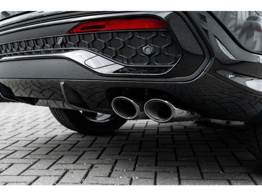 Audi SQ5 3.0 TFSI 367PK | UNIEK IN NEDERLAND! | Trekhaak | Panorama Dak | B&O | Luchtvering | Head-up Disp... ActivLease financial lease