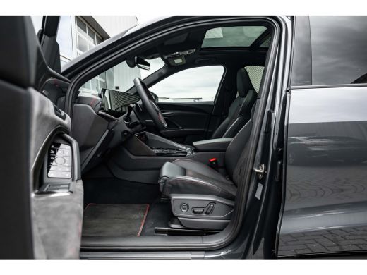 Audi SQ5 3.0 TFSI 367PK | UNIEK IN NEDERLAND! | Trekhaak | Panorama Dak | B&O | Luchtvering | Head-up Disp... ActivLease financial lease