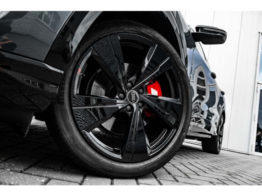 Audi SQ5 3.0 TFSI 367PK | UNIEK IN NEDERLAND! | Trekhaak | Panorama Dak | B&O | Luchtvering | Head-up Disp... ActivLease financial lease