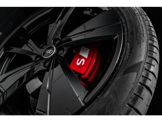Audi SQ5 3.0 TFSI 367PK | UNIEK IN NEDERLAND! | Trekhaak | Panorama Dak | B&O | Luchtvering | Head-up Disp... ActivLease financial lease