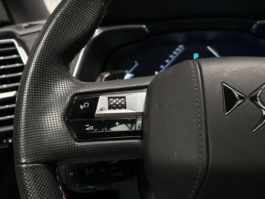 DS DS 7 E-Tense 4x4 Performance Line 300Pk Automaat (PANORAMADAK, APPLE CARPLAY, LEDER/ALCANTARA, 360 CAM... ActivLease financial lease