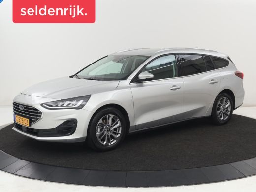 Ford Focus 1.0 EcoBoost Hybrid Titanium | Origineel NL | Carplay | Keyless | Navigatie | Climate control | C...