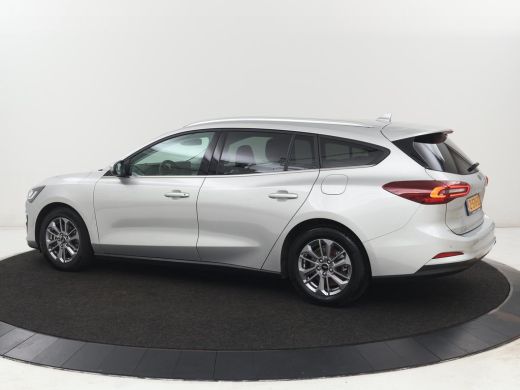 Ford Focus 1.0 EcoBoost Hybrid Titanium | Origineel NL | Carplay | Keyless | Navigatie | Climate control | C... ActivLease financial lease