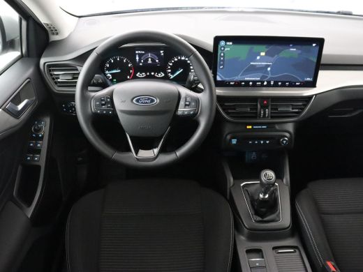 Ford Focus 1.0 EcoBoost Hybrid Titanium | Origineel NL | Carplay | Keyless | Navigatie | Climate control | C... ActivLease financial lease