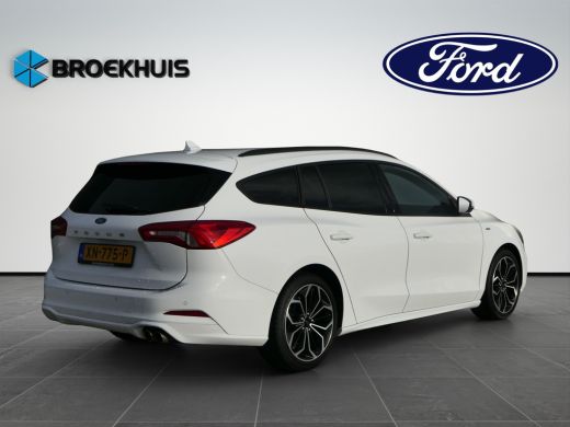 Ford Focus 1.0 EcoBoost ST Line 125pk | Winterpack | 18"LMV | Led Koplampen ActivLease financial lease