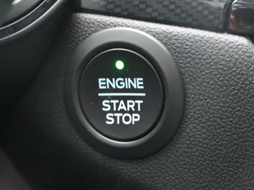Ford Kuga 2.5 PHEV ST-Line 225pk | Winterpack | Camera | Privacy Glass | Navigatie | Cruise Control | CarPl... ActivLease financial lease