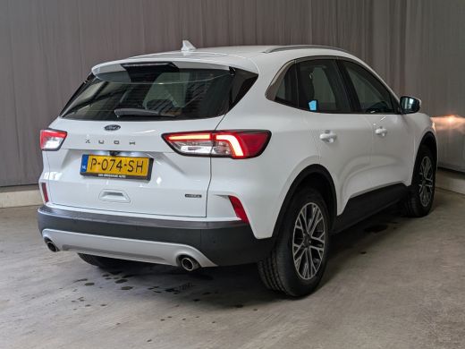 Ford Kuga 2.5 PHEV Titanium | NL-AUTO! | 1E EIGENAAR! | ELEKTR. TREKHAAK | WINTERPACK | CAMERA | PARK SENS ... ActivLease financial lease