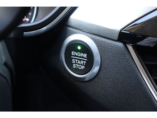 Ford Kuga 2.5 PHEV Titanium X | TREKHAAK | WINTERPACK | CRUISE | PARK SENS V+A | B&O | HALF LEDER | LED | N... ActivLease financial lease