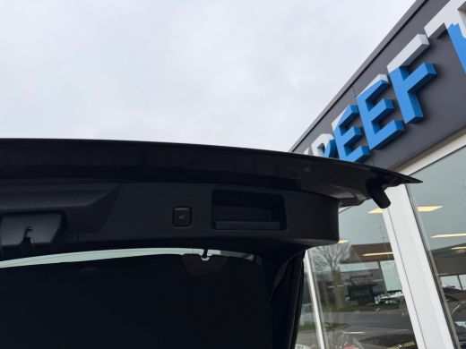 Ford Kuga 2.5 PHEV Vignale Trekhaak | Pano | Leder ActivLease financial lease