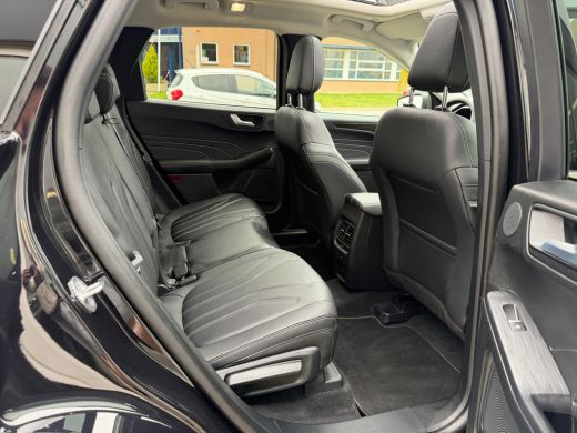 Ford Kuga 2.5 PHEV Vignale Trekhaak | Pano | Leder ActivLease financial lease