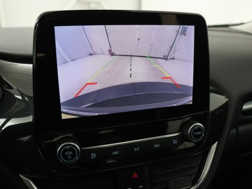 Ford Puma 1.0 EcoBoost Hybrid Titanium | Panoramadak | Stoelverwarming | Adaptive cruise | Camera | Carplay... ActivLease financial lease