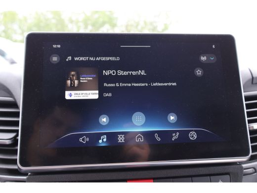 Iveco Daily 35S21 3.0 210pk Hi-Matic Automaat Navigatie Camera ActivLease financial lease