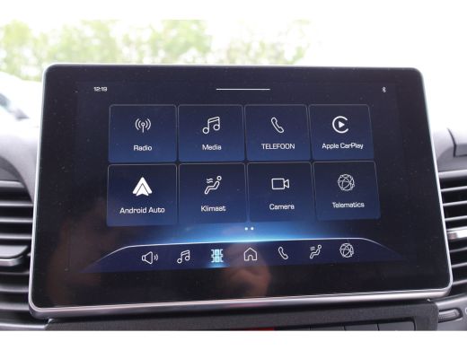 Iveco Daily 35S21 3.0 210pk Hi-Matic Automaat Navigatie Camera ActivLease financial lease
