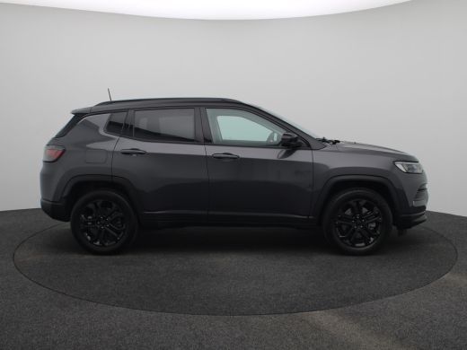 Jeep Compass 4xe 240 Plug-in Hybrid Electric Upland LED| CruiseControl adaptief | 360 camera | Apple Carplay/A... ActivLease financial lease