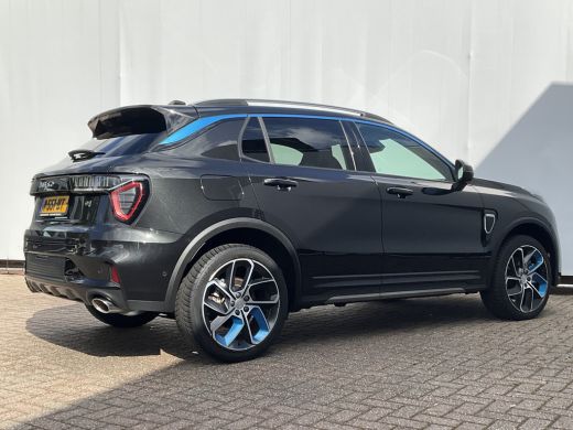 Lynk & Co 01 1.5 262pk Plug-in 360&deg; Pano Stoelverw. Carplay Vol opties ActivLease financial lease