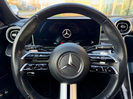 Mercedes-Benz C-Klasse Estate 300 e AMG Line 100 km Elektrisch | 360 | Pano ActivLease financial lease