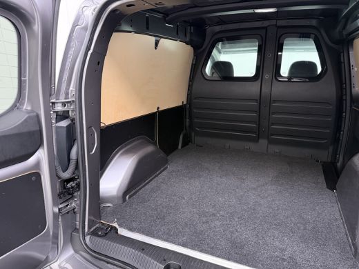 Mercedes-Benz Citan 112 CDI L1 Pro Automaat // Climate // Camera // LED // Cruise Control // LM // Stoelverwarming //... ActivLease financial lease