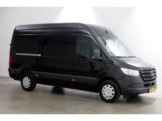 Mercedes-Benz Sprinter 314 CDI 143pk RWD L2H2 Navi/Camera/Trekhaak 3500kg 02-2020 ActivLease financial lease
