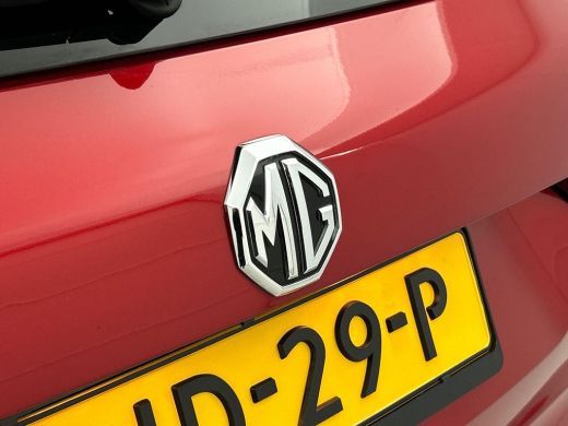 MG EHS 1.5 TGDI PLug-In Hybrid Luxury PANO | 360-CAMERA | AD-CRUISE | LEER | CARPLAY ActivLease financial lease