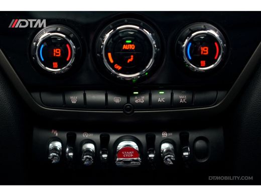 Mini Countryman 1.5 Cooper Northwood | Panoramadak | Head-up Display | Leder ActivLease financial lease