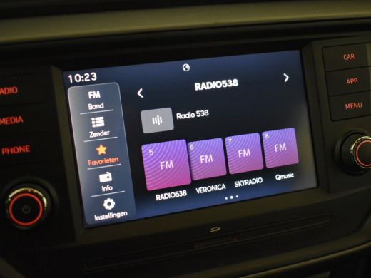 Seat Ibiza 1.0 TSI Style 95PK | Cruise control | Climate Control l Apple carplay Android auto | Parkeersenso... ActivLease financial lease