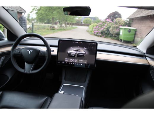 Tesla Model 3 Long Range AWD 75 kWh SOh 91.1% AUTO PILOT 3 PANO LEER 114000KM!!! ActivLease financial lease