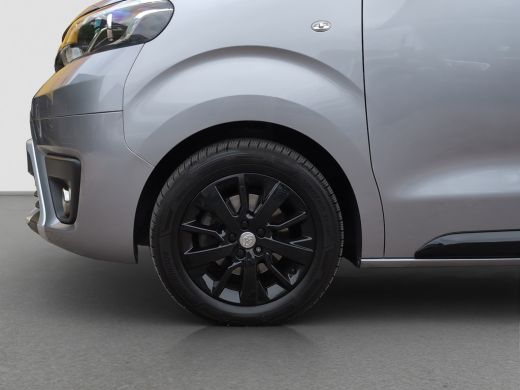 Toyota ProAce 2.0 D-4D Black Line | Imperiaal | Camera | Cruise Control | Navi | Bluetooth | ActivLease financial lease