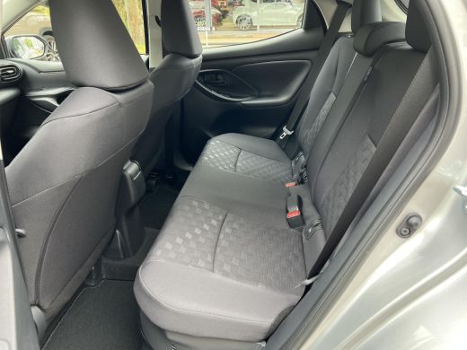 Toyota Yaris 1.5 Hybrid 115 Comfort ActivLease financial lease