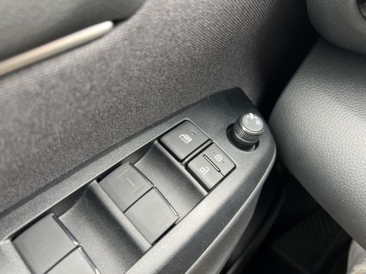 Toyota Yaris 1.5 Hybrid 115 Comfort ActivLease financial lease