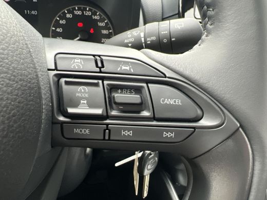 Toyota Yaris 1.5 Hybrid 115 Comfort ActivLease financial lease